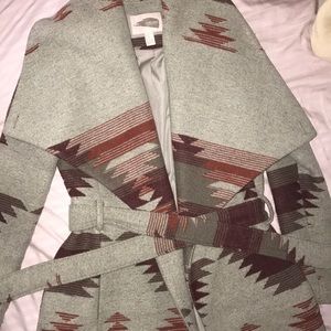 Grey/red patterned coat with belt